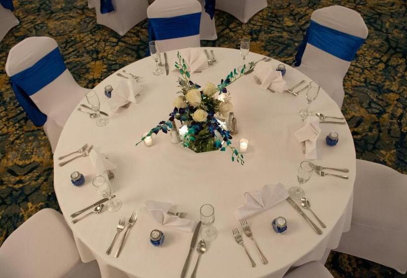 Crowne Plaza Hotel And Suites Pittsburgh South, An Ihg