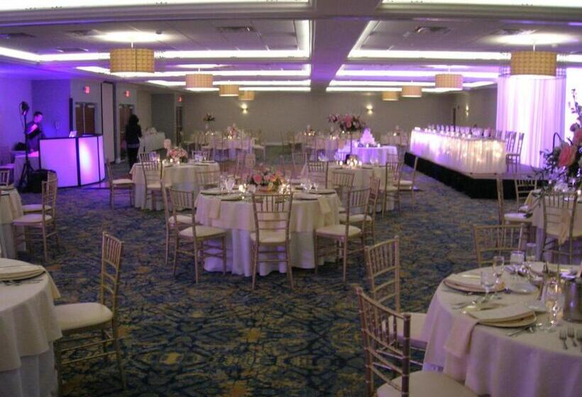 Crowne Plaza Hotel And Suites Pittsburgh South, An Ihg