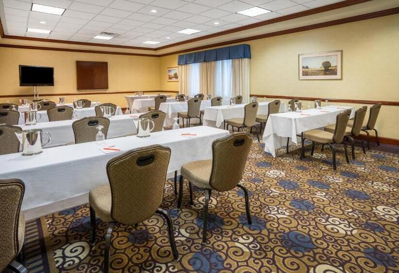 Crowne Plaza Hotel And Suites Pittsburgh South, An Ihg