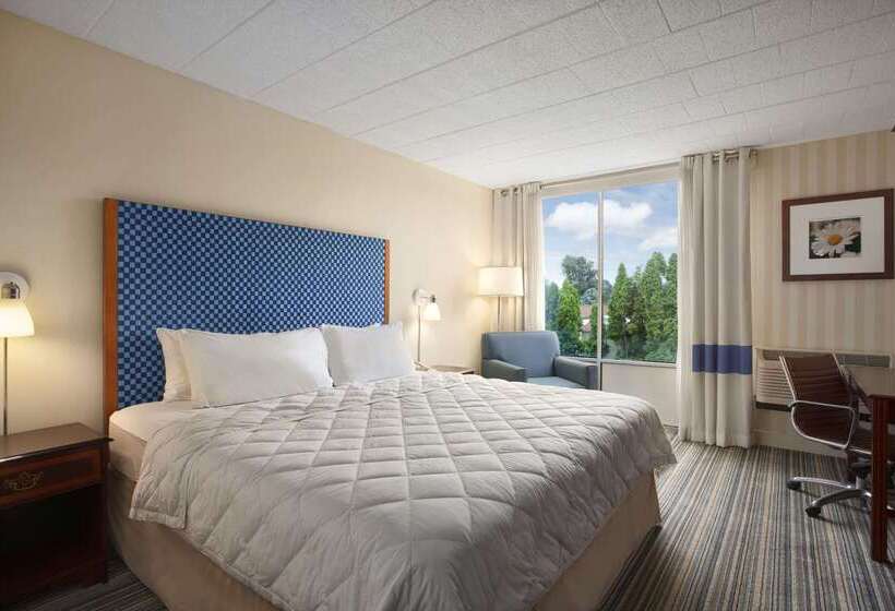 Days Hotel By Wyndham Allentown Airport / Lehigh Valley