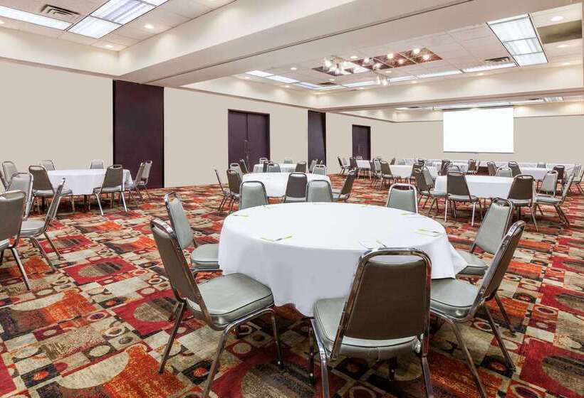 호텔 Days Inn By Wyndham Sherman