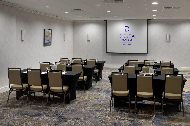 Delta Hotels By Marriott Utica