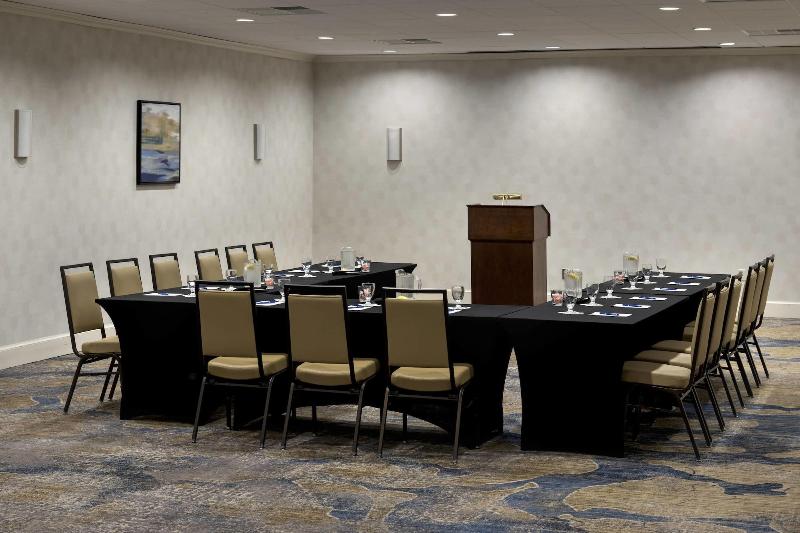 Delta Hotels By Marriott Utica