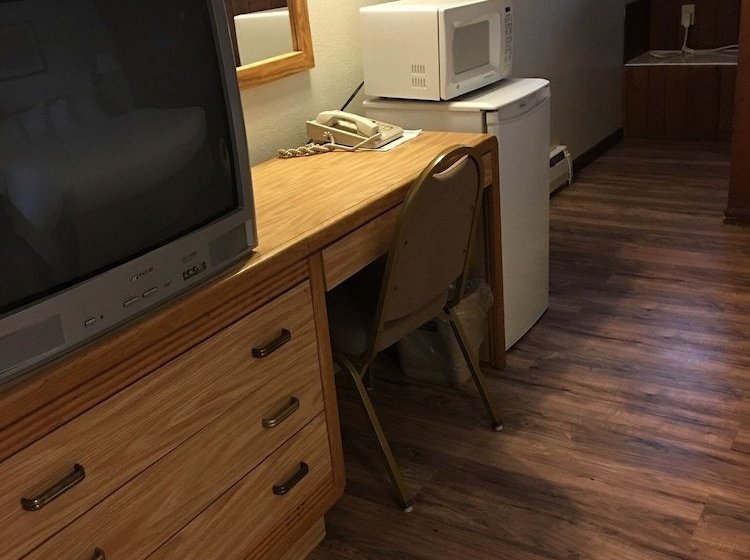 فندق Dj Main Street View Inn & Suites