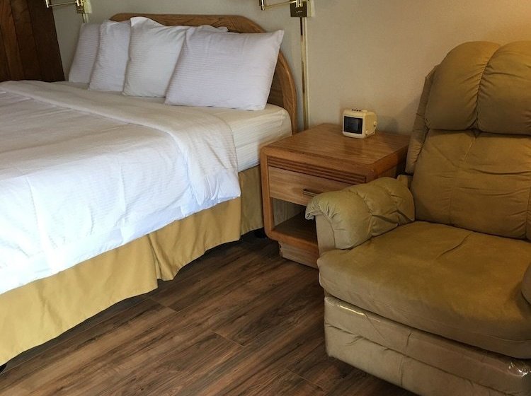 فندق Dj Main Street View Inn & Suites