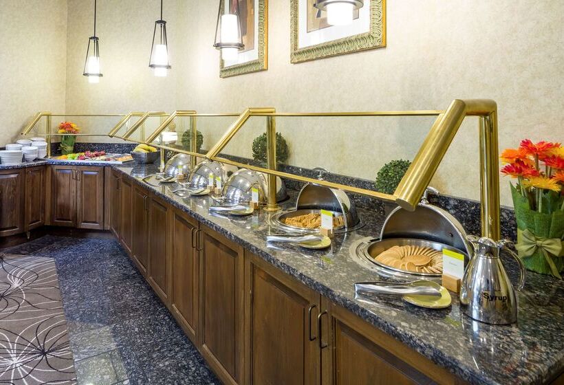 فندق Doubletree By Hilton  Boston  Milford