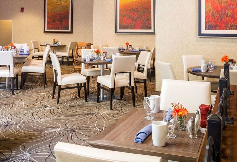 فندق Doubletree By Hilton  Boston  Milford