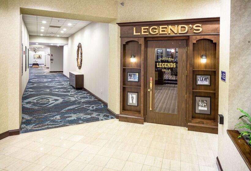 فندق Doubletree By Hilton  Boston  Milford