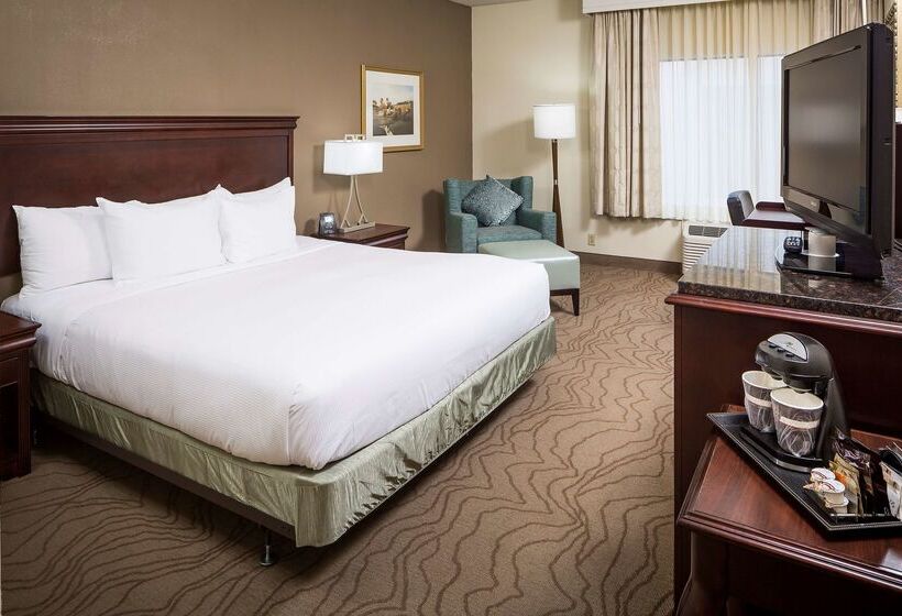 فندق Doubletree By Hilton  Boston  Milford