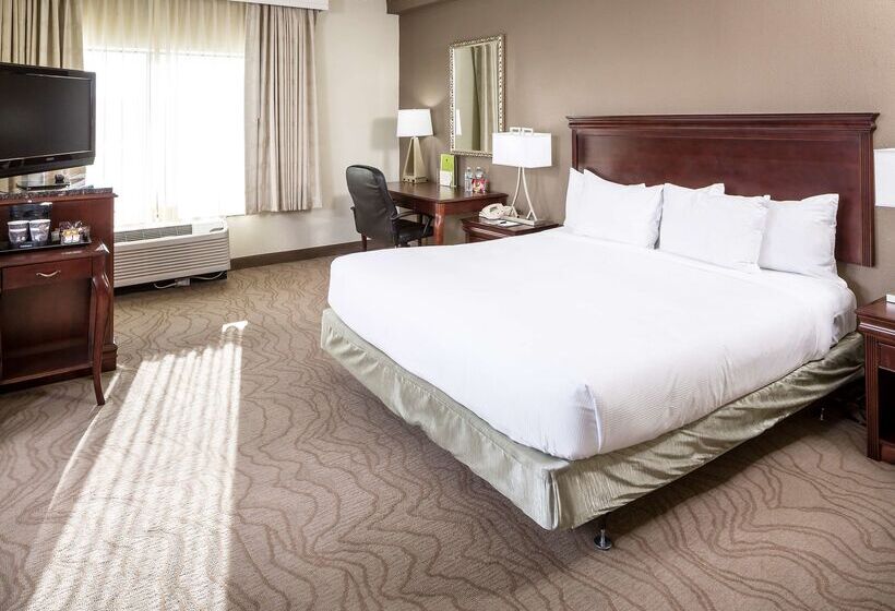فندق Doubletree By Hilton  Boston  Milford