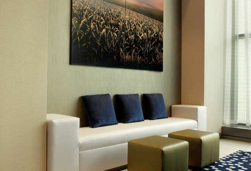 Отель Doubletree By Hilton  Cedar Rapids Convention Complex