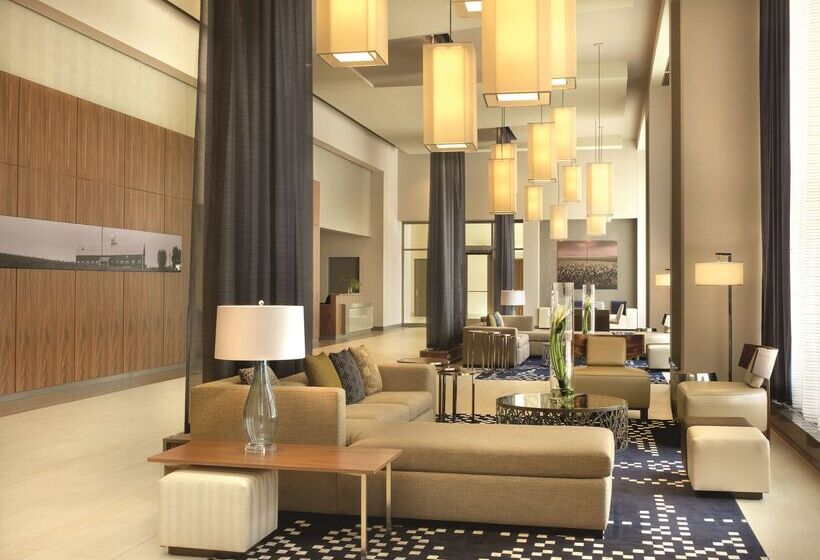 Отель Doubletree By Hilton  Cedar Rapids Convention Complex