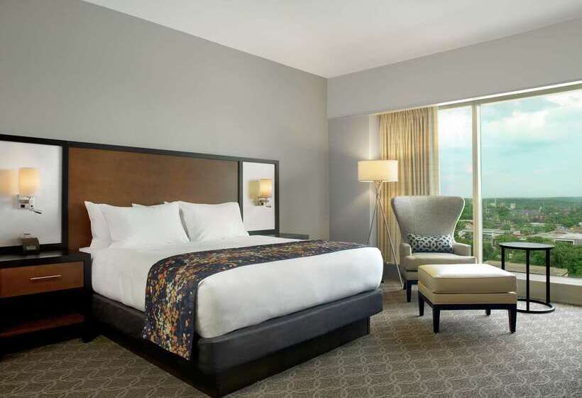 Отель Doubletree By Hilton  Cedar Rapids Convention Complex