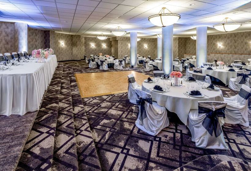 فندق Doubletree By Hilton Denver Aurora