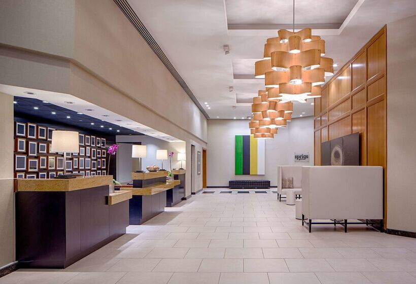 Doubletree By Hilton Hotel Houston   Greenway Plaza