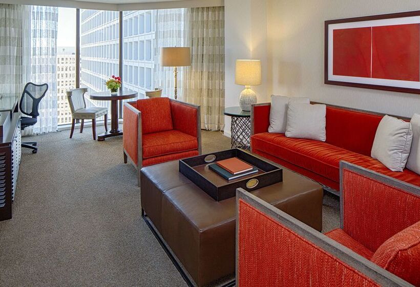 Doubletree By Hilton Hotel Houston   Greenway Plaza