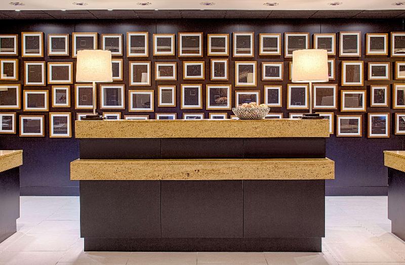 Doubletree By Hilton Hotel Houston   Greenway Plaza