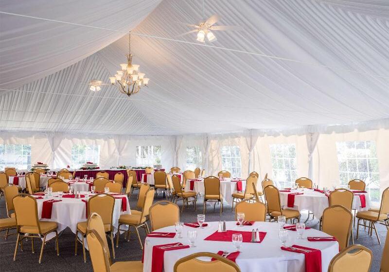 Doubletree By Hilton Hotel Leominster