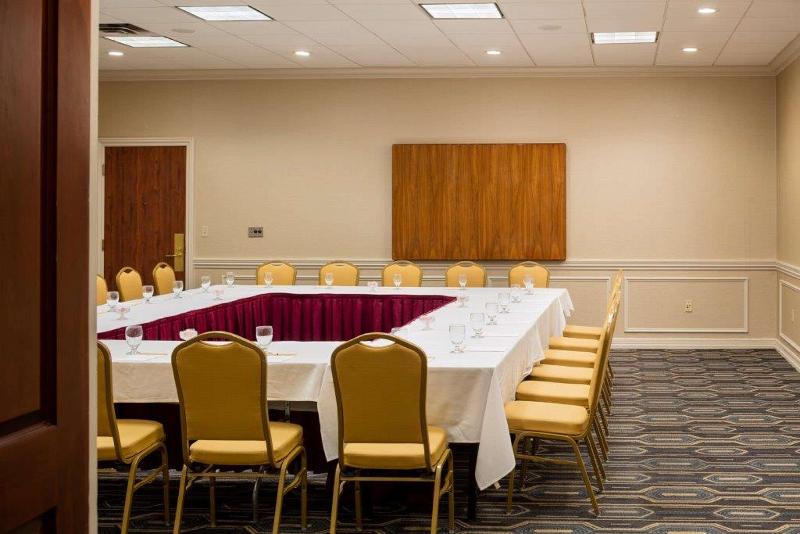 Doubletree By Hilton Hotel Leominster