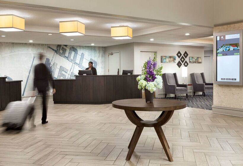 ホテル Doubletree By Hilton Minneapolis Park Place