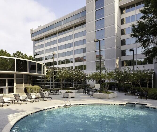 酒店 Doubletree By Hilton Birmingham Perimeter Park