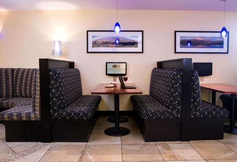 Doubletree By Hilton Hotel Portland