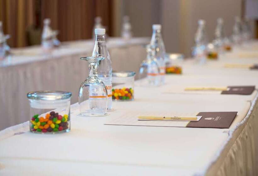 Doubletree By Hilton Hotel Portland