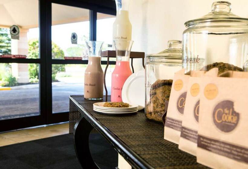 Doubletree By Hilton Hotel Portland