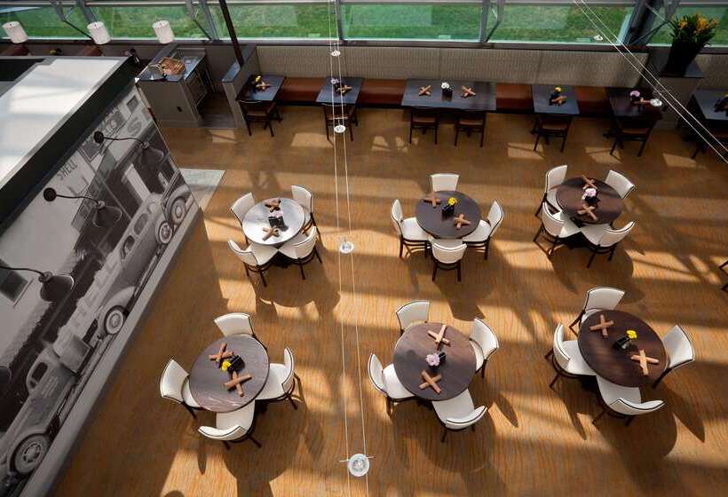 Doubletree Hotel South Bend