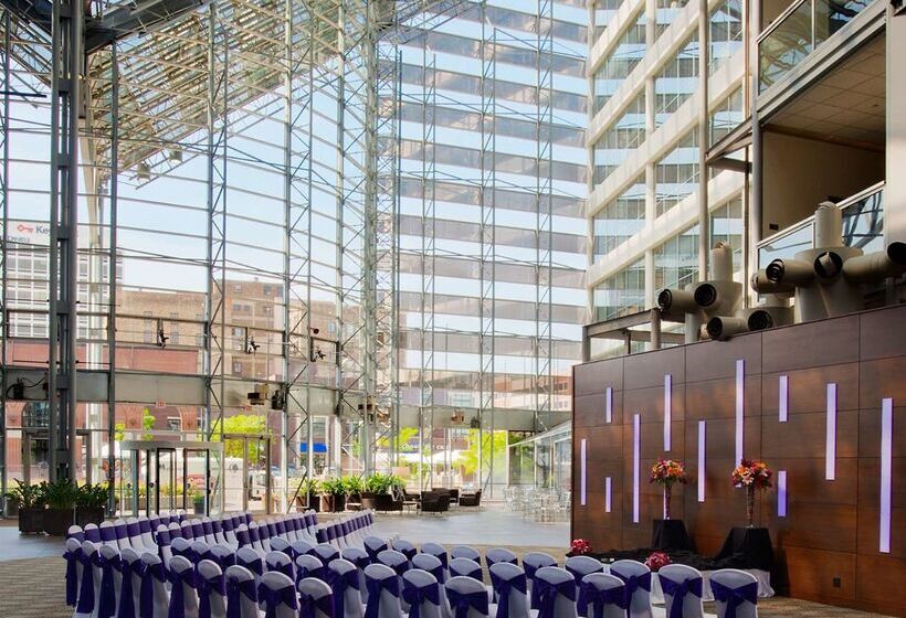 Doubletree Hotel South Bend