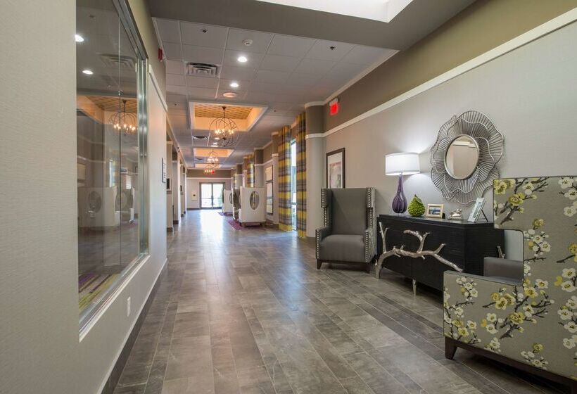 호텔 Doubletree By Hilton Winston Salem University