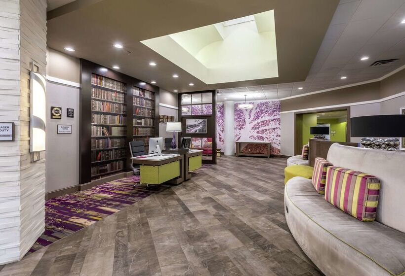 호텔 Doubletree By Hilton Winston Salem University