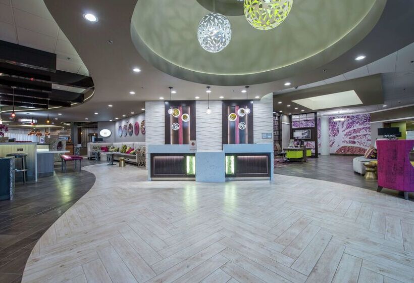 호텔 Doubletree By Hilton Winston Salem University