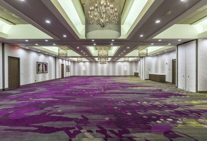 호텔 Doubletree By Hilton Winston Salem University