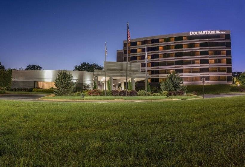 فندق Doubletree By Hilton Winston Salem University