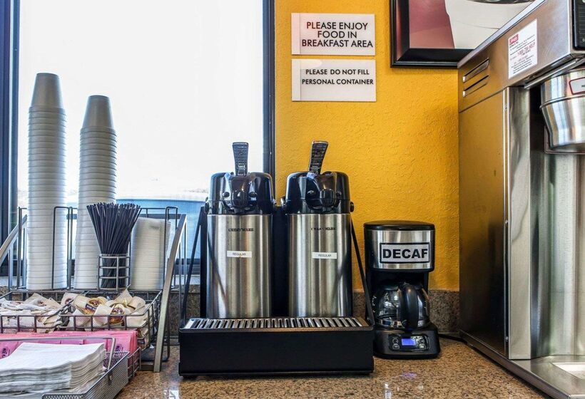 فندق Econo Lodge Cartersvilleemerson Lake Point