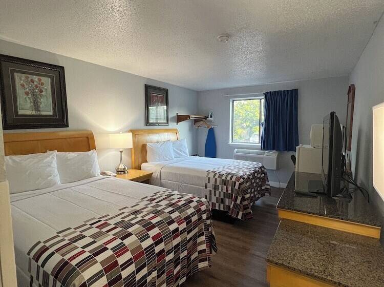 בית מלון כפרי Economy 7 Inn   Norfolk