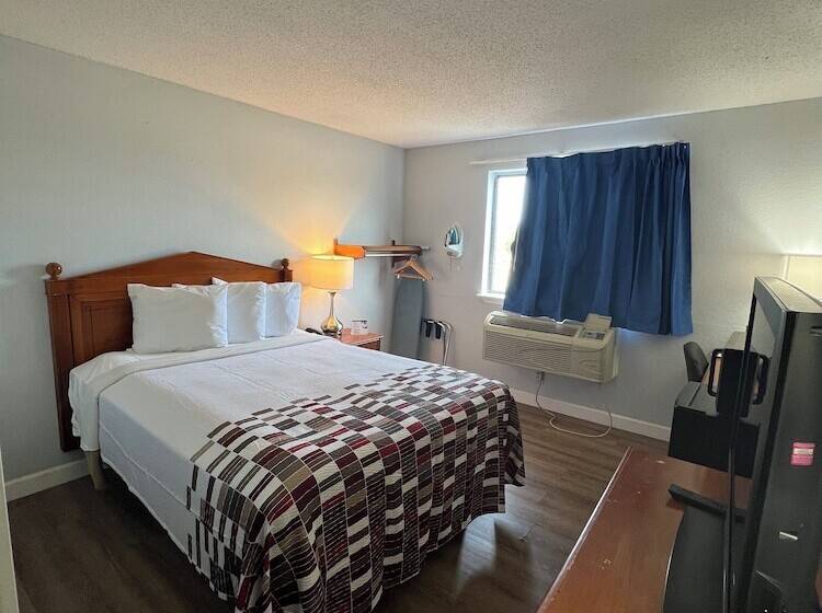 ホテル Economy 7 Inn   Norfolk