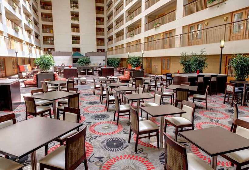 בית מלון כפרי Embassy Suites By Hilton Chicago O Hare Rosemont
