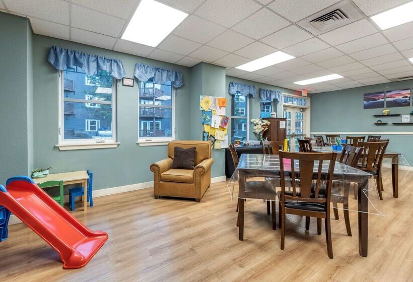 Hotel Embassy Suites Lake Tahoe Resort