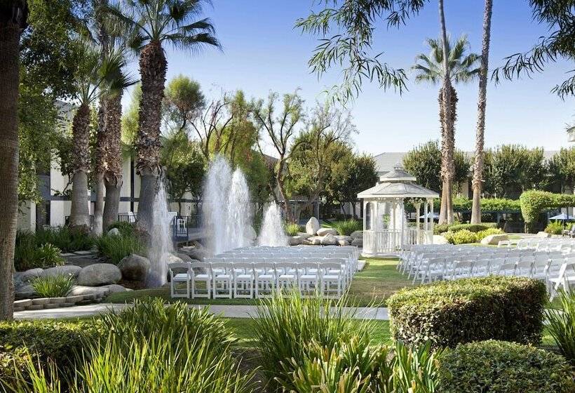 酒店 Four Points By Sheraton Bakersfield