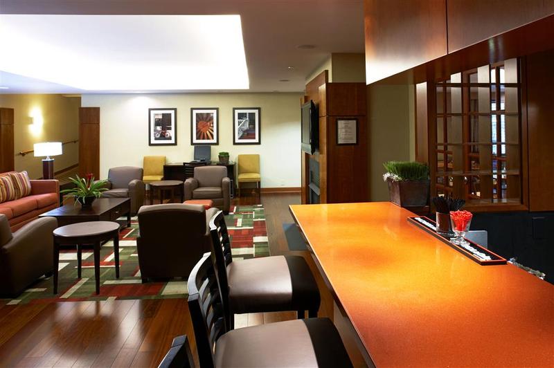 Отель Four Points By Sheraton Charlotte