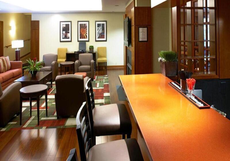 בית מלון כפרי Four Points By Sheraton Charlotte