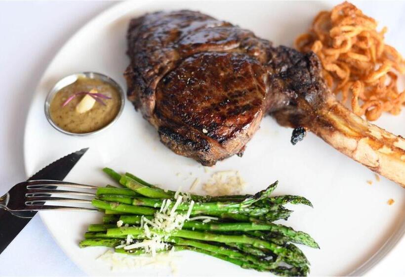 فندق Four Points By Sheraton Detroit Novi