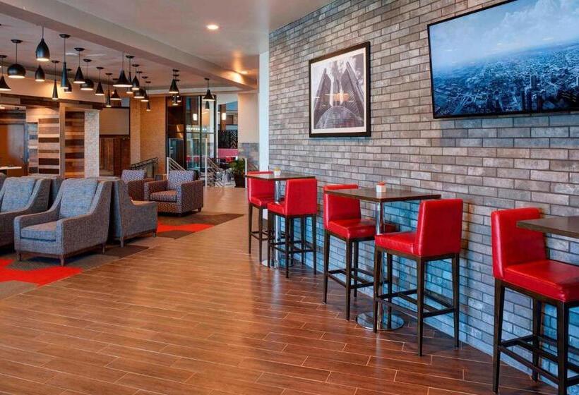 فندق Four Points By Sheraton Detroit Novi