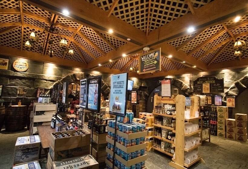 호텔 Four Points By Sheraton Milwaukee North Shore