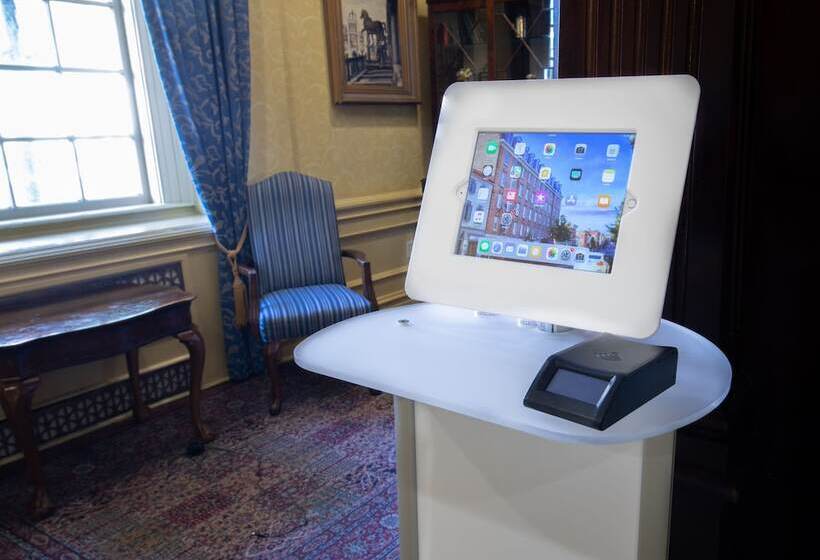 Отель The Georgetown Inn