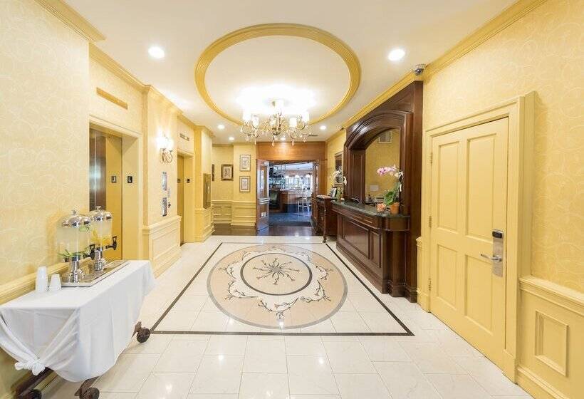 Отель The Georgetown Inn