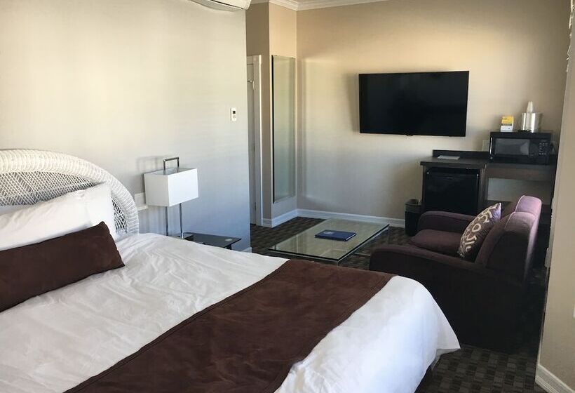 호텔 Glenmore Plaza