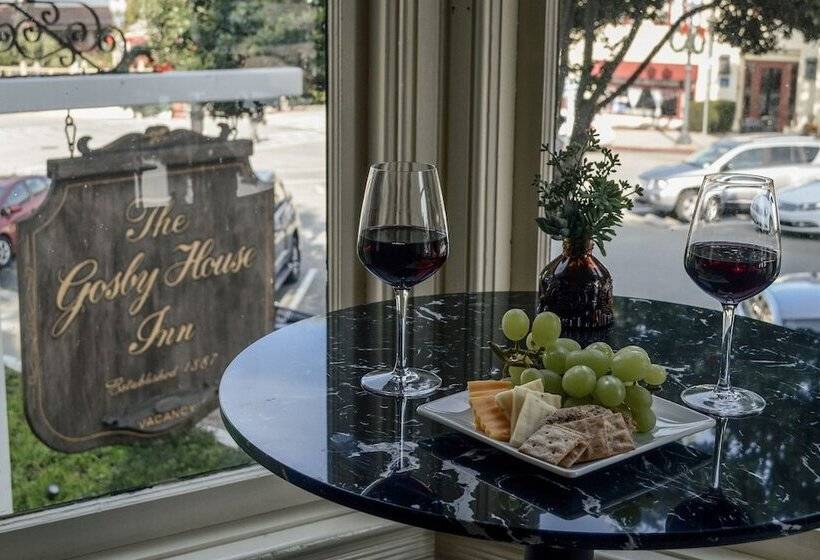 בית מלון כפרי Gosby House Inn, A Four Sisters Inn